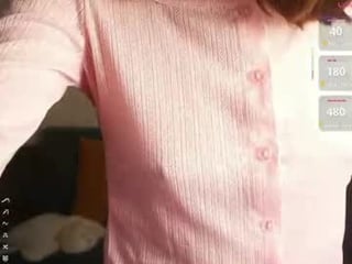 Webcam Belle - asyamoon nude cam bitch enjoys hard live sex on camera
