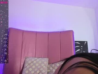 Webcam Belle - charlotte_kisss petite asian cam girl anal drilled