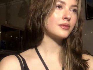 Webcam Belle - dremazwahlen nude cam bitch enjoys hard live sex on camera