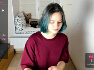Webcam Belle - addy_moon big tits cam babe gets an amazing pussy massage