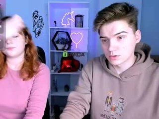 Webcam Belle - loya_best cam girl gets her ass hard fucked by her partner