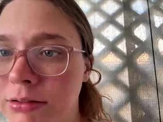 Webcam Belle - thecannababeh pregnant cam milf enjoys her body on camera