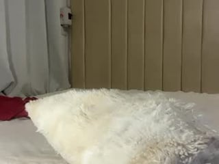 Webcam Belle - kai_sassy cam girl gets her ass hard fucked by her partner