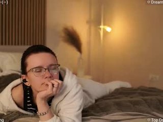 Webcam Belle - alucidreaming cam girl gets her ass hard fucked by her partner