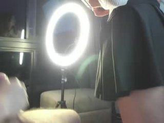 Webcam Belle - natasna1 cam babe with small tits wants dirty live sex