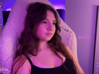 Webcam Belle - -foxalisa- cam girl loves her sweet pussy penetrated hard