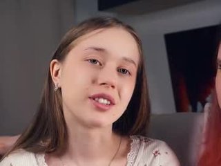 Webcam Belle - lilianbeacher teen cam babe wants to be fucked online as hard as possible