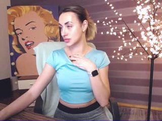 Webcam Belle - jeniferstone sex toy is the best friend for this cam babe