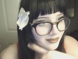 Webcam Belle - lottiepoppie teen cam babe wants to be fucked online as hard as possible