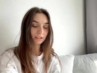 Webcam Belle - jennariede nude cam bitch enjoys hard live sex on camera