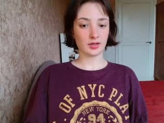 Webcam Belle - bitch_little_ass big tits cam babe have to shave pussy