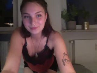 Webcam Belle - kiakeeper hot deutsch cam girl presents lewd sex shows
