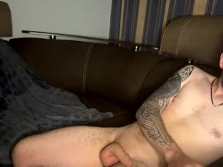 Webcam Belle - polovinki2020 horny couple adores fucking online