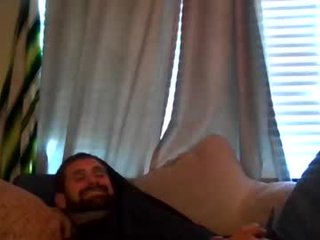 Webcam Belle - ellenv horny couple adores fucking online
