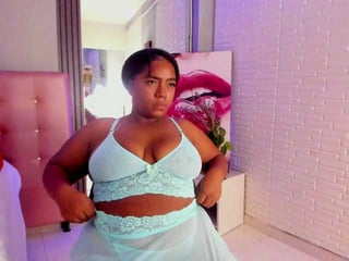 Webcam Belle - stephanie-wheeler spanish cam babe wants her asshole humped on camera