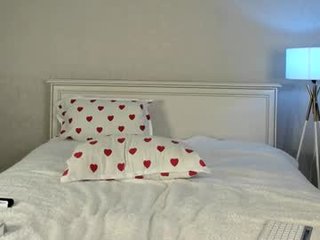 Webcam Belle - lady_mariko teen cam babe wants to be fucked online as hard as possible