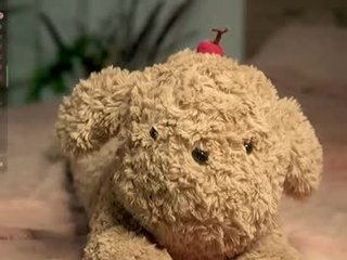 Webcam Belle - linhmew cam girl gets her ass hard fucked by her partner