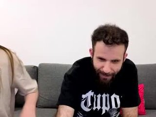 Webcam Belle - mrdeanlive cute cam girl with big tits pleasing her horny cunt