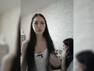 Webcam Belle - zazochkaa brunette cam babe loves getting her cunt banged online