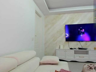 Webcam Belle - lissababe blonde teen cam babe plays with her tight asshole