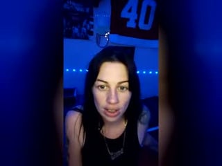 Webcam Belle - kissedbysnow milf cam whore is ready for kisses online