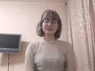 Webcam Belle - wenonashreeves nude cam bitch enjoys hard live sex on camera