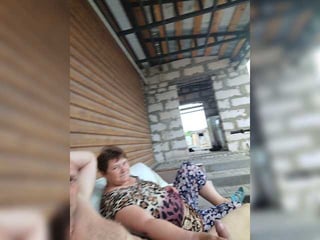 Webcam Belle - wertuals1 european cam babe rubs her smooth pussy till she cums