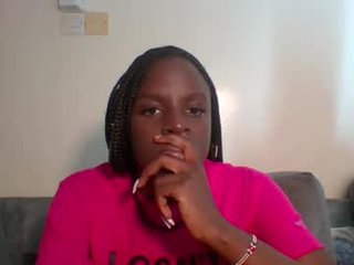 Webcam Belle - berryjuicey african cam girl loves fucked deep on live camera