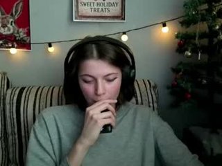 Webcam Belle - terranaufzinger nude cam bitch enjoys hard live sex on camera