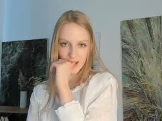 Webcam Belle - _candy_shop__ sweet lips wrap his cock around and hot mouth starts sucking it