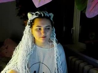 Webcam Belle - spanking_girls BBW cam girl enjoys her ass