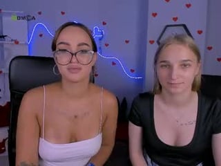 Webcam Belle - aria_voss_ cam babe with big boobs loves lingerie fetish online