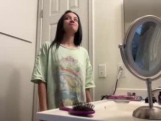 Webcam Belle - briannay0unggg teen cam babe wants to be fucked online as hard as possible