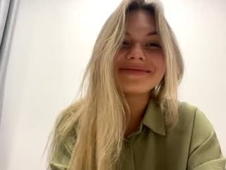 Webcam Belle - cleotildewalchak gorgeous cam model turned into rough sex anal whore