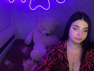 Webcam Belle - sexy-girl999 cam girl loves her sweet pussy penetrated hard