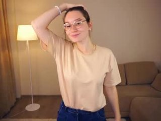 Webcam Belle - odelynaclay teen cam babe wants to be fucked online as hard as possible