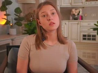 Webcam Belle - revamcallister cam girl gets her ass hard fucked by her partner