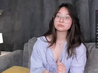 Webcam Belle - cwenbryan teen cam babe wants to be fucked online as hard as possible