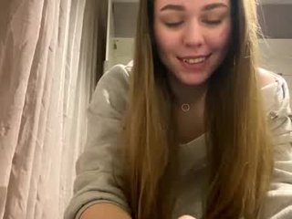 Webcam Belle - jeaneschulteis nude cam bitch enjoys hard live sex on camera