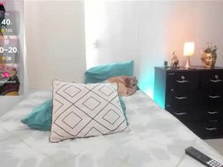 Webcam Belle - isabelprietoo cam babe presents a deep understanding of yoga live sex