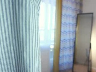 Webcam Belle - kendraedger nude cam bitch enjoys hard live sex on camera