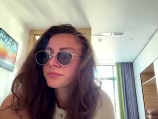 Webcam Belle - asleyfabello cam babe wants show beauty kiss live sex