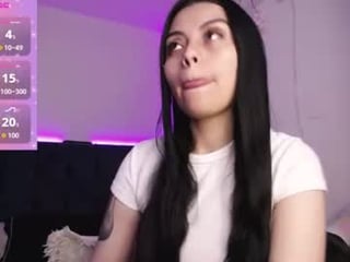 Webcam Belle - nea_lm spanish cam babe rubs her hairy pussy nice on camera