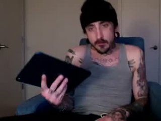 Webcam Belle - theviciousbitch european cam babe loves defile ends with cum on her tits