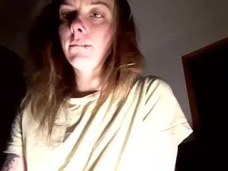 Webcam Belle - lilsirens11ut cam girl gets her ass hard fucked by her partner