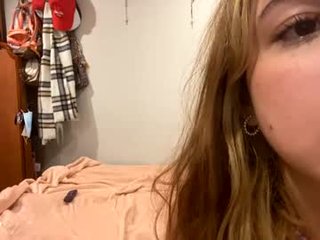 Webcam Belle - hotcouple_29 cam girl loves dirty fucking on camera