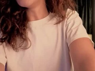 Webcam Belle - marie_rrrod nude cam bitch enjoys hard live sex on camera