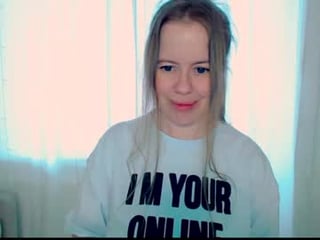 Webcam Belle - mika4ever cam girl showing big tits and big ass