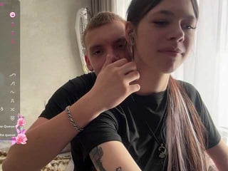 Webcam Belle - morninggrubbingg cam girl loves her sweet pussy penetrated hard