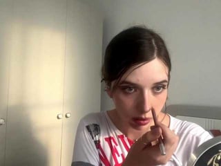 Webcam Belle - sagegreenlief teen european cam chick in a wonderful and sensual live sex action